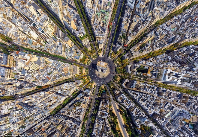 Quảng trường Paris.