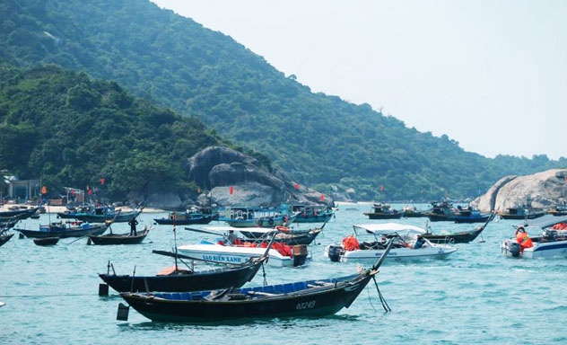 Di dau, an gi o Cu Lao Cham? hinh anh