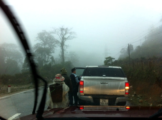 7 kinh nghiem quy gia di du lich mua mua bao hinh anh