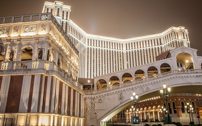 Venetian là casino lớn nhất thế giới ở Ma Cao, Trung Quốc. Bước đến đây, du khách sẽ có cảm giác như đang ở Venice, Italy.
