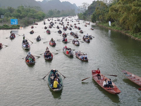 Cac le hoi sau Tet khong the bo qua gan Ha Noi hinh anh