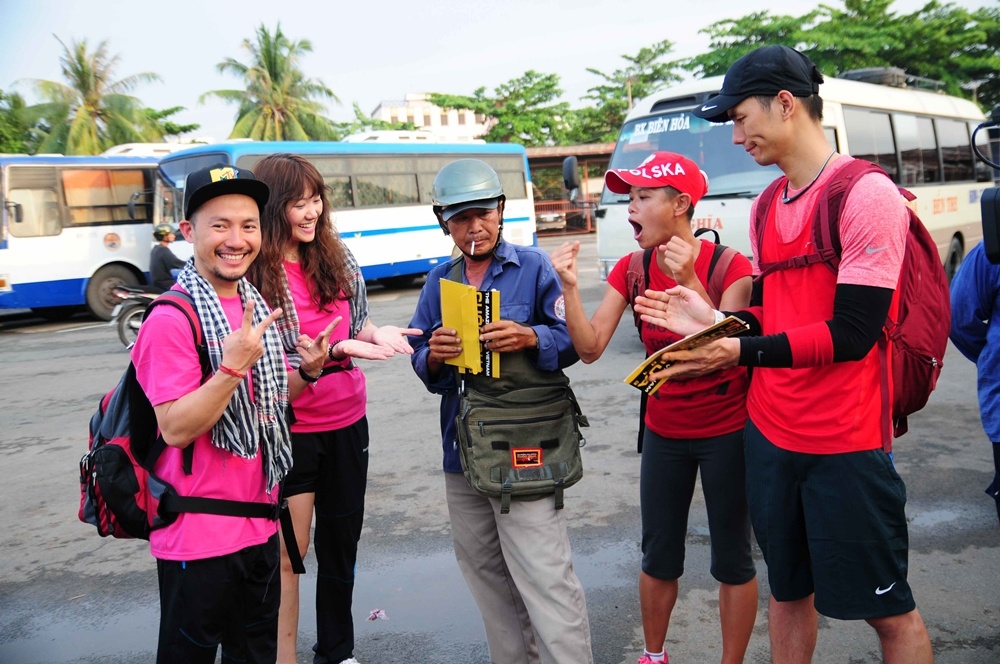 He lo nhung chuyen khong len song cua 'Cuoc dua ky thu' hinh anh