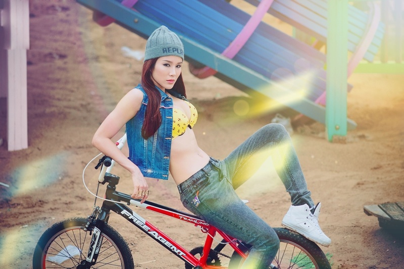 Diep Lam Anh than hinh chuan tung cm hinh anh