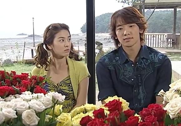 Ngat ngay voi 10 canh 'khong hon van hot' trong phim Han hinh anh