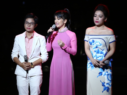 Hong Nhung gay soc khi loai Ha Linh, chon Cat Tuong hinh anh
