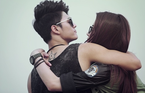 Diep Lam Anh khoac vai, ke ma Lam Vinh Hai hinh anh