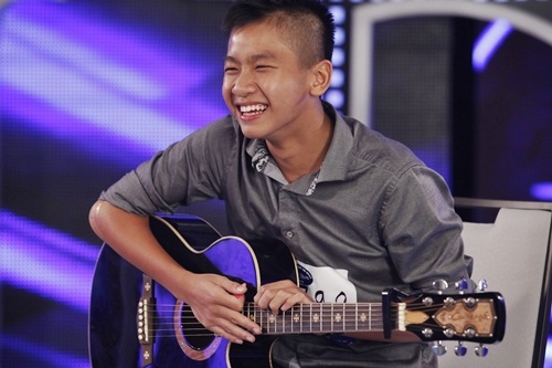 My Tam - Thu Minh dung ngoi khong yen voi hot boy 16 tuoi hinh anh