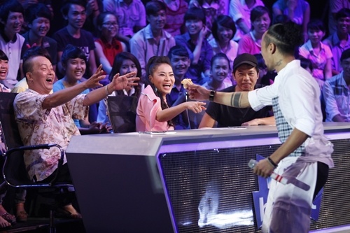 Thu Minh nhan mat khi bi ep an, Yasuy bi dien giat hinh anh