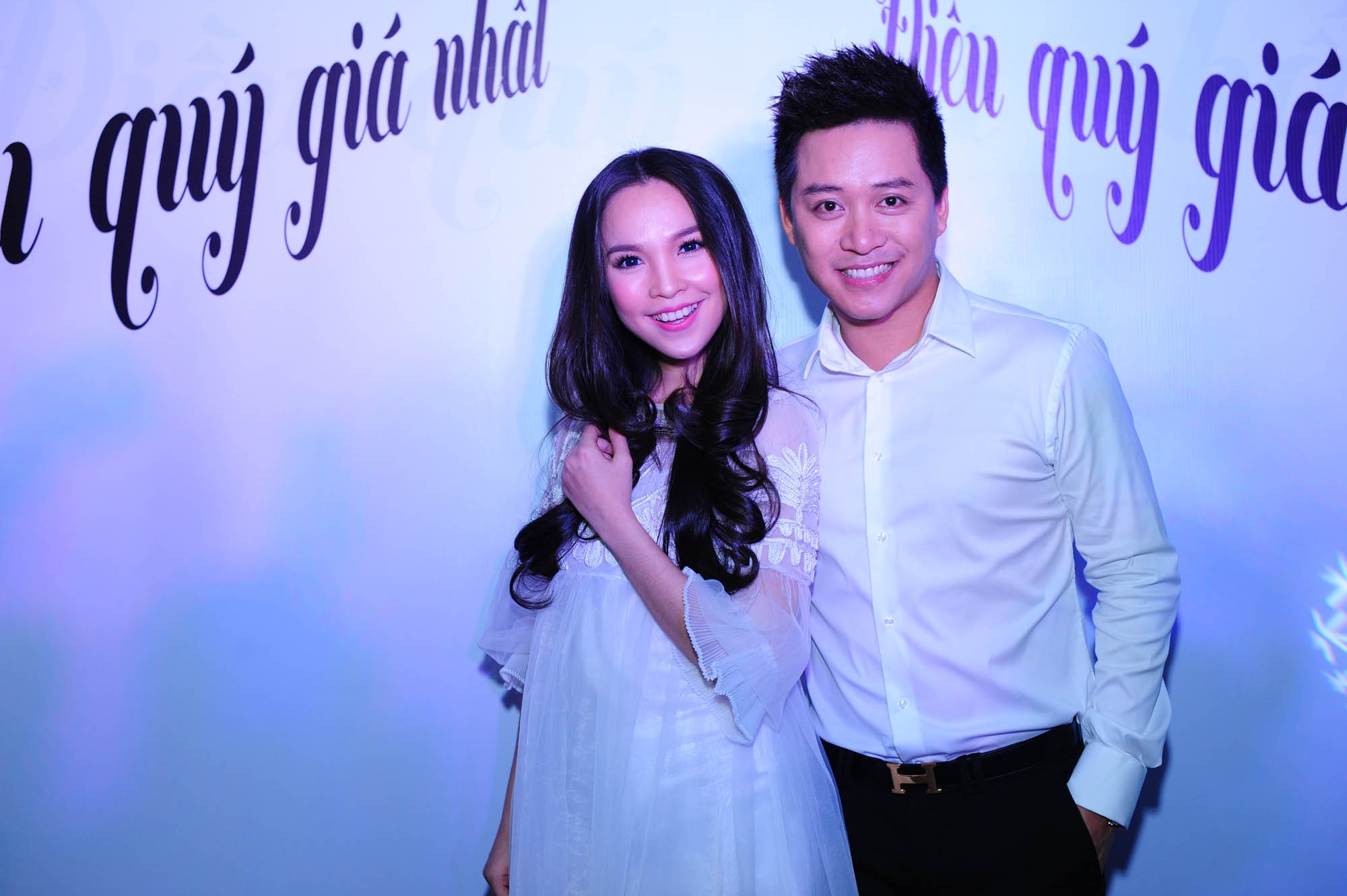 Tuan Hung than phien vi bi Hien Thuc bo roi hinh anh