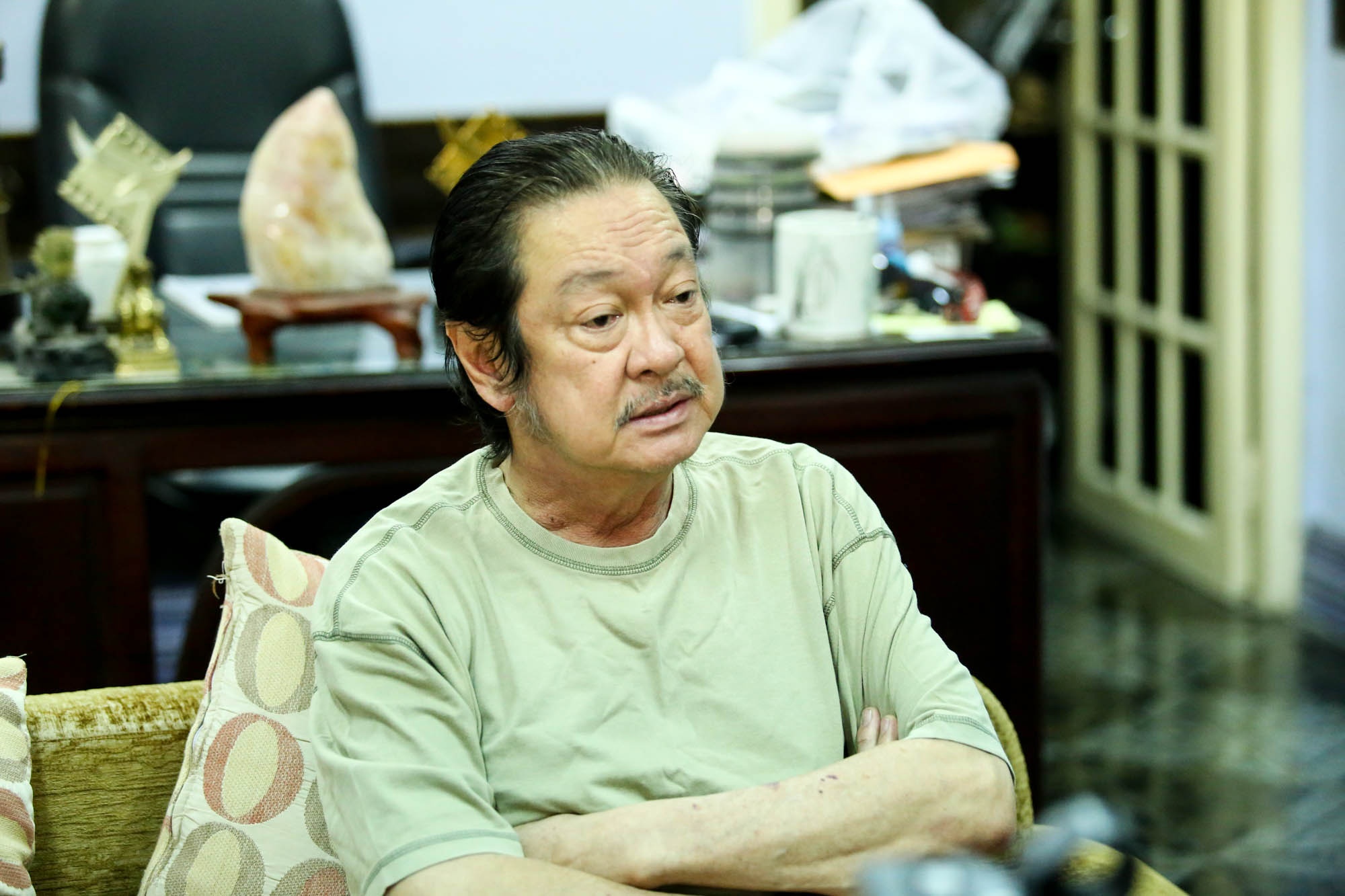 Chanh Tin: 'Gio toi khong khac gi ke an may' hinh anh