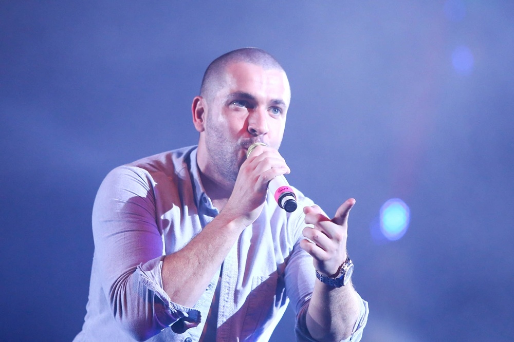 Quan quan X Factor hat 'Beo dat may troi' tang fan Viet hinh anh