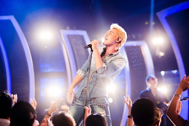 New Divide - Dong Hung hinh anh