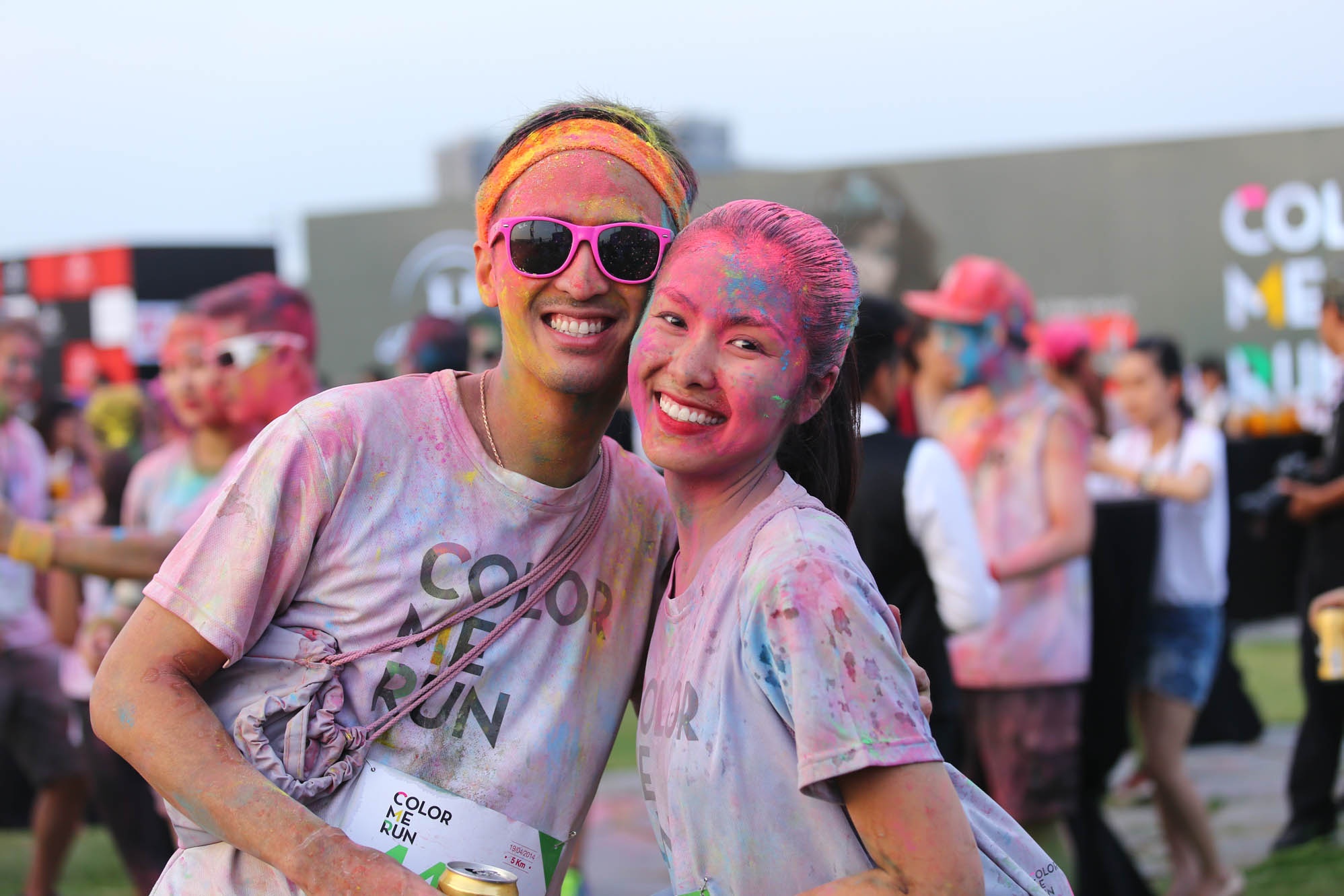 Khoảnh khắc hạnh phúc của cặp vợ chồng son.