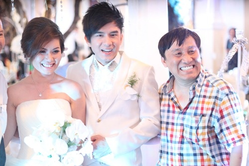 Sao nam gay xon xao khi lay vo giau hinh anh