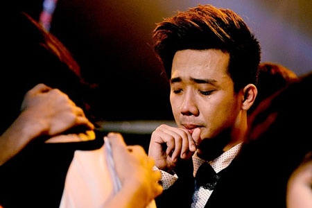 Trấn Thành cũng nổi tiếng là người mau nước mắt.