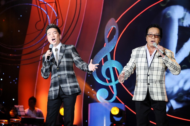 Mr Dam goi nho bong dang danh ca Elvis Phuong hinh anh