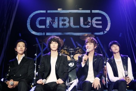 I'm A Loner-CNBlue hinh anh