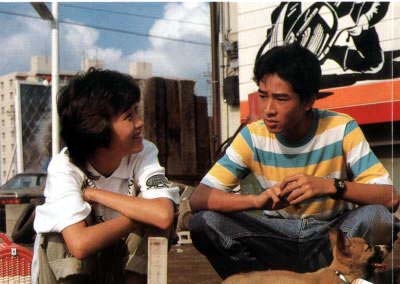 Quan Kế Huy (phải) trong bộ phim Nhật Passengers.