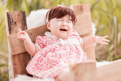 Khi sinh Cherry, Minh Hà cũng gặp phải một sự cố nghiêm trọng. Rất may, cả 2 mẹ con đã nhanh chóng vượt qua khoảng thời gian khó khăn đó. 