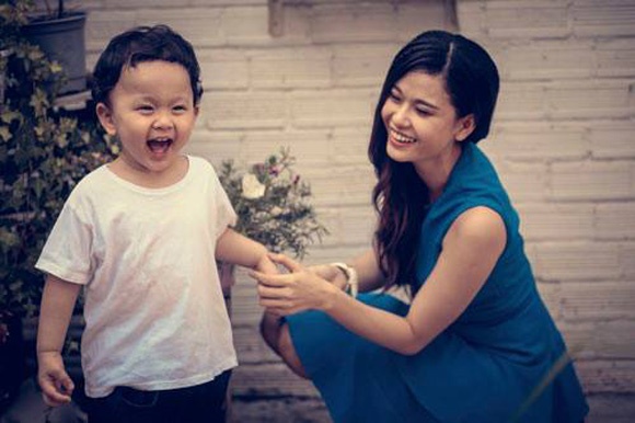 Con trai của Tim và Trương Quỳnh Anh có tên gọi ở nhà là Sushi (tên thật là Trần Nguyên Cát An) sinh ngày 31/5/2012. Cậu bé rất đáng yêu và hay cười. Mỗi bức hình của Sushi bên bố mẹ là mỗi biểu cảm khác nhau.