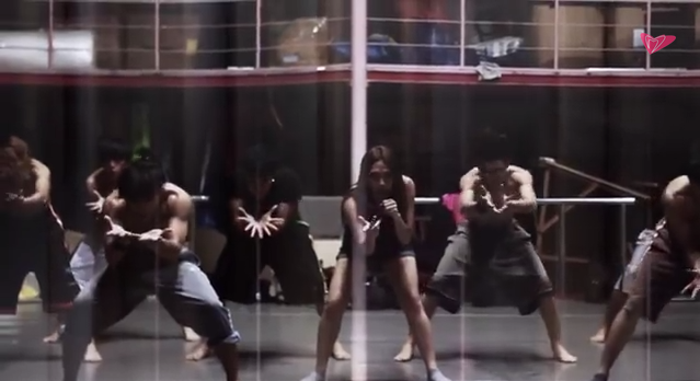 Danh thuc binh minh - My Tam hinh anh