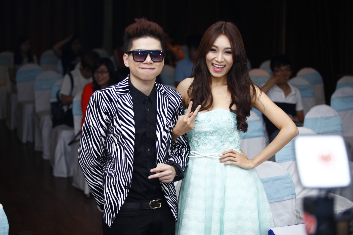 Hoang Ton binh tinh dap tra truoc nghi ngo thuc luc hinh anh