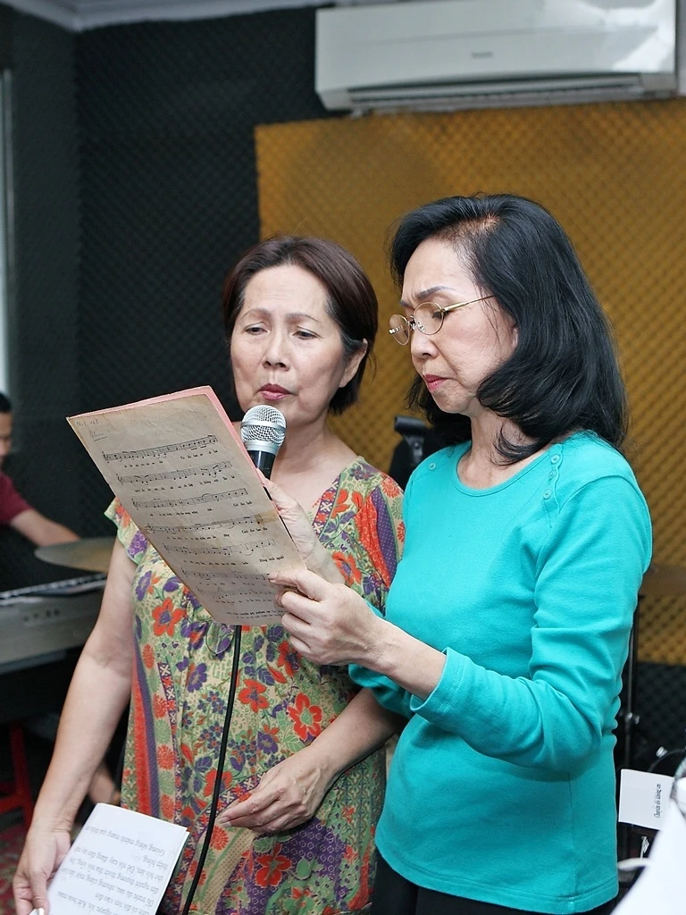  liveshow sẽ diễn ra tại Nhà hát Hoà Bình vào tối nay 14/6, được truyền hình trực tiếp lúc 20h trên VTV9. 