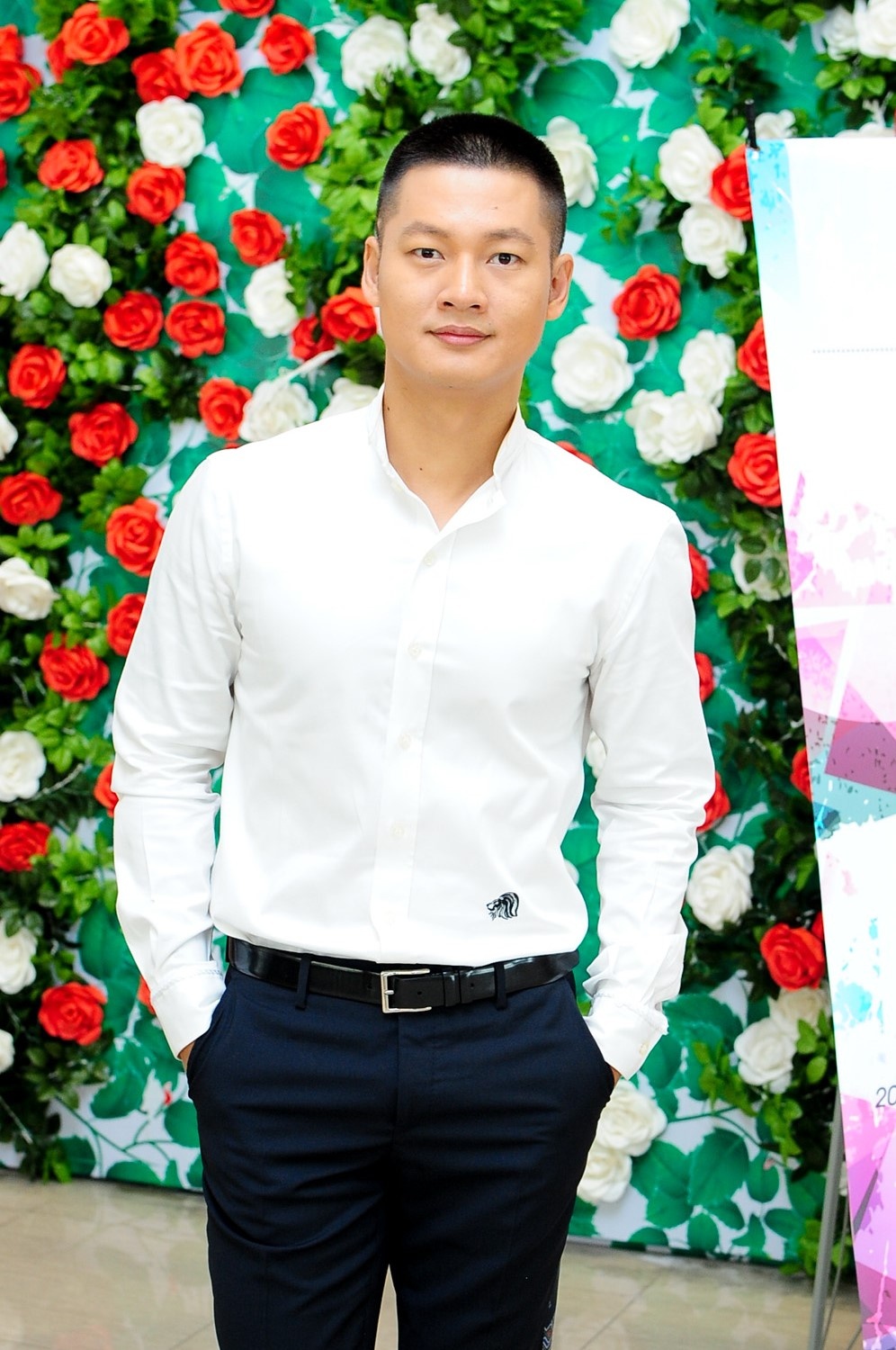 ới những ca khúc đã định hình tên tuổi của Đức Tuấn trong 15 năm qua cũng như những ca khúc mới, với sự dàn dựng và phối hợp độc đáo cùng các khách mời trong chương trình để mang đến sự mới lạ, hấp dẫn cho khán giả.  Những ca khúc này sẽ được anh thể hiện bằng tất cả cảm xúc, để khán giả có thể cảm nhận âm nhạc của anh không lạnh lùng, khó nghe như mọi người nghĩ.