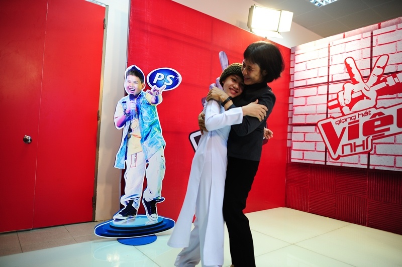 Niềm hạnh phúc của Huyền Trân khi được cả bốn HLV lựa chọn.