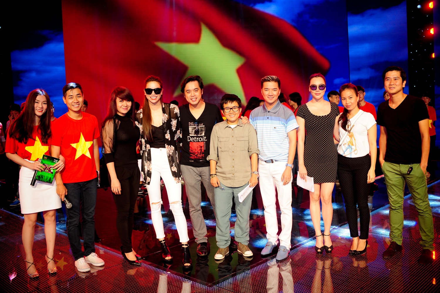 Chương trình sẽ diễn ra vào lúc 21h10 tại nhà thi đấu Nguyễn Du (TP.HCM) và truyền hình trực tiếp trên VTV 3.