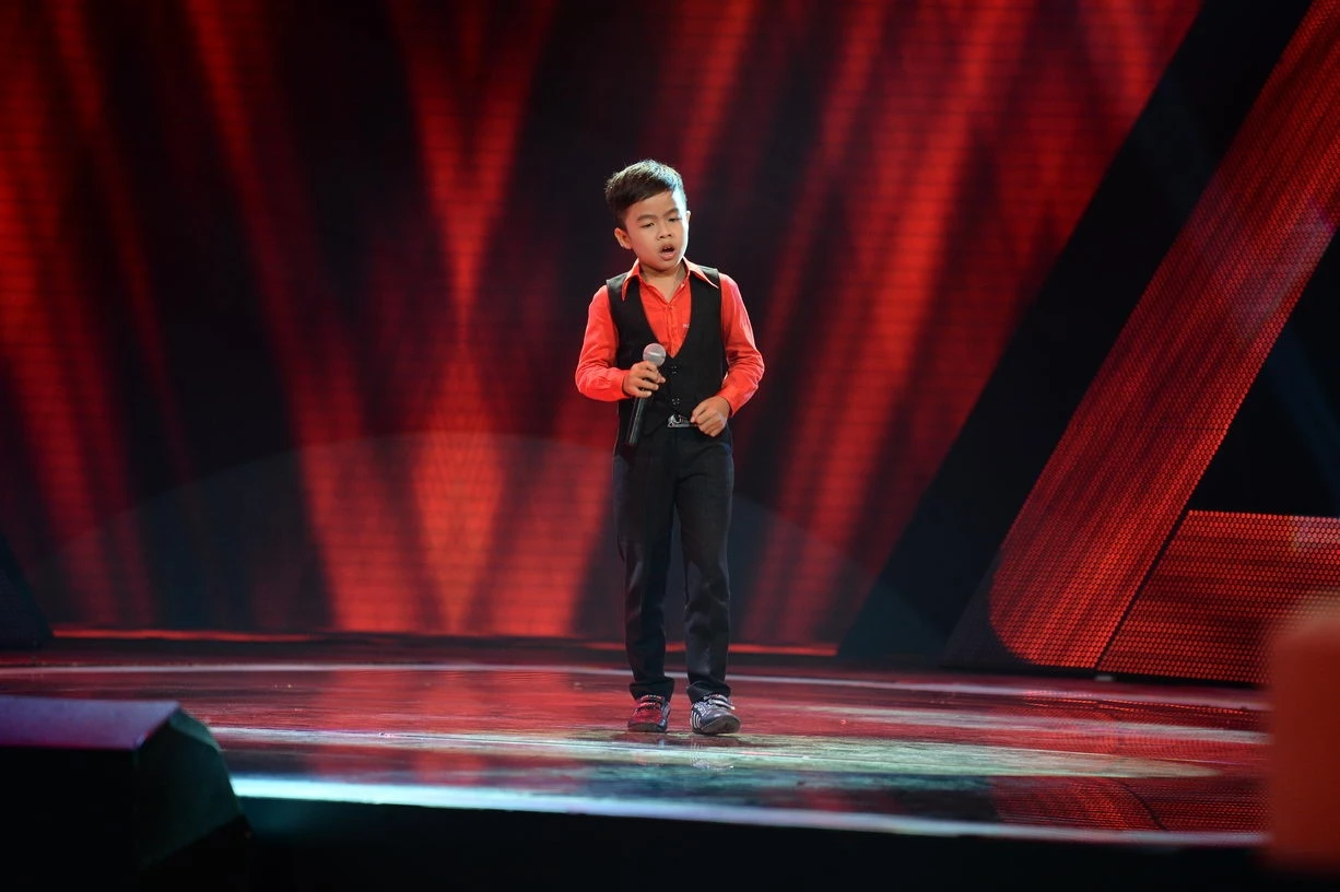 Một cậu bé đáng yêu nhận được rất nhiều sự ủng hộ của khán giả là “nấm lùn” Đào Gia Phúc – cậu bé 10 tuổi đến từ thành phố Vũng Tàu. Điều đặc biệt là dù sở hữu vóc dáng khá nhỏ bé, nhưng khi hát Giấc mơ Chapi, em lại có những biểu cảm gương mặt rất nhập tâm, vừa “người lớn” lại rất buồn cười. Tuy nhiên, điều quan trọng nhất giúp em khiến cả trường quay và các huấn luyện viên phải hào hứng chính là giọng hát tràn đầy say mê, cảm xúc, lúc nhẹ nhàng, lúc lại bùng lên dữ dội đúng với tinh thần của chàng lãng tử ung dung ca hát giữa núi rừng Tây Nguyên. 