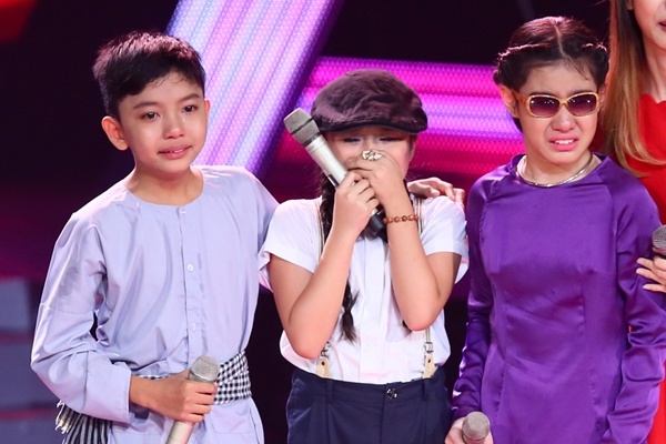 Cam Ly bi nghi thien vi co be mu hinh anh