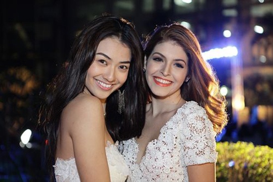 Sao Viet quay lung voi ban than vi tinh - tien hinh anh