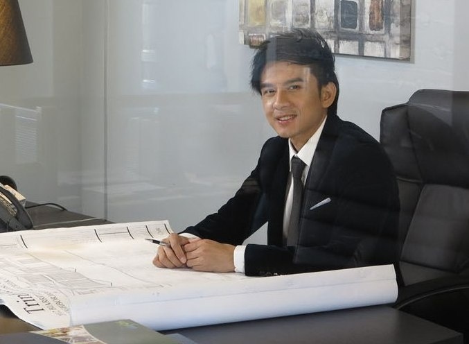 Dan Truong dong quang cao cho cong ty cua ba xa Viet kieu hinh anh