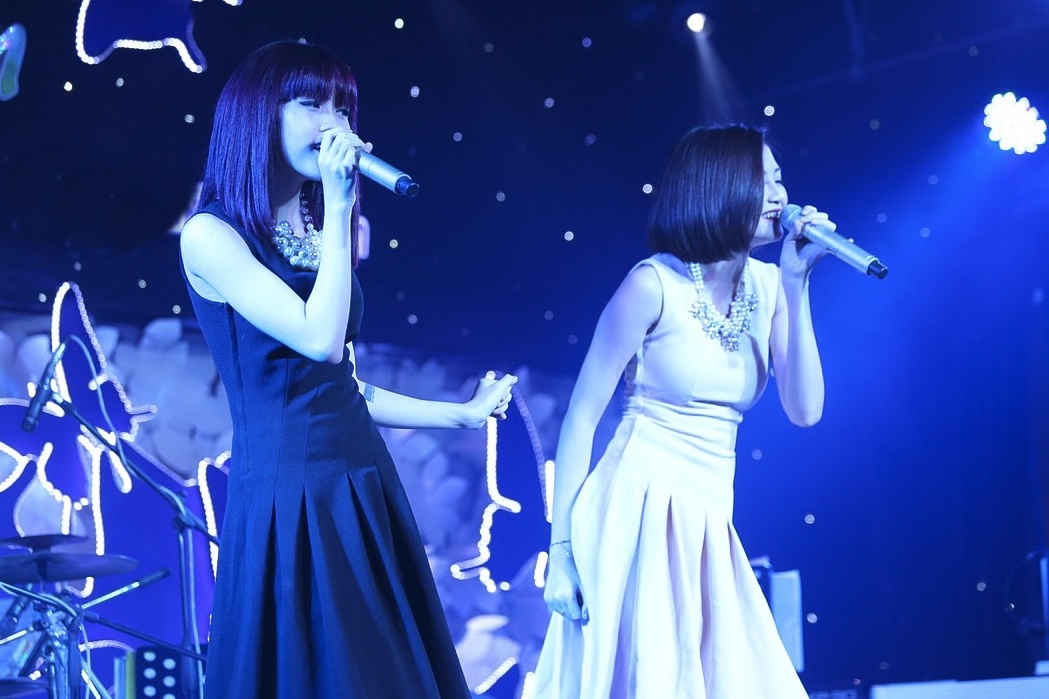 Vào đầu tháng 9 sắp tới, những phần học bổng này sẽ được đích thân các nghệ sĩ trao đến tận tay những sinh viên khó khăn, giúp các em có cơ hội được tiếp tục đến trường, tiếp tục học tập, mở rộng tương lai. 