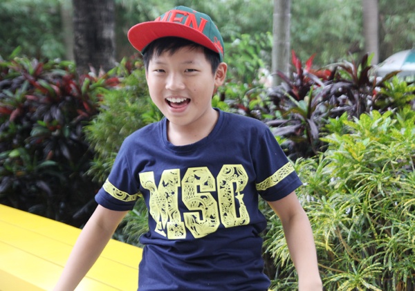 Ba ke con nghe - Mai Chi Cong (The Voice Kids) hinh anh