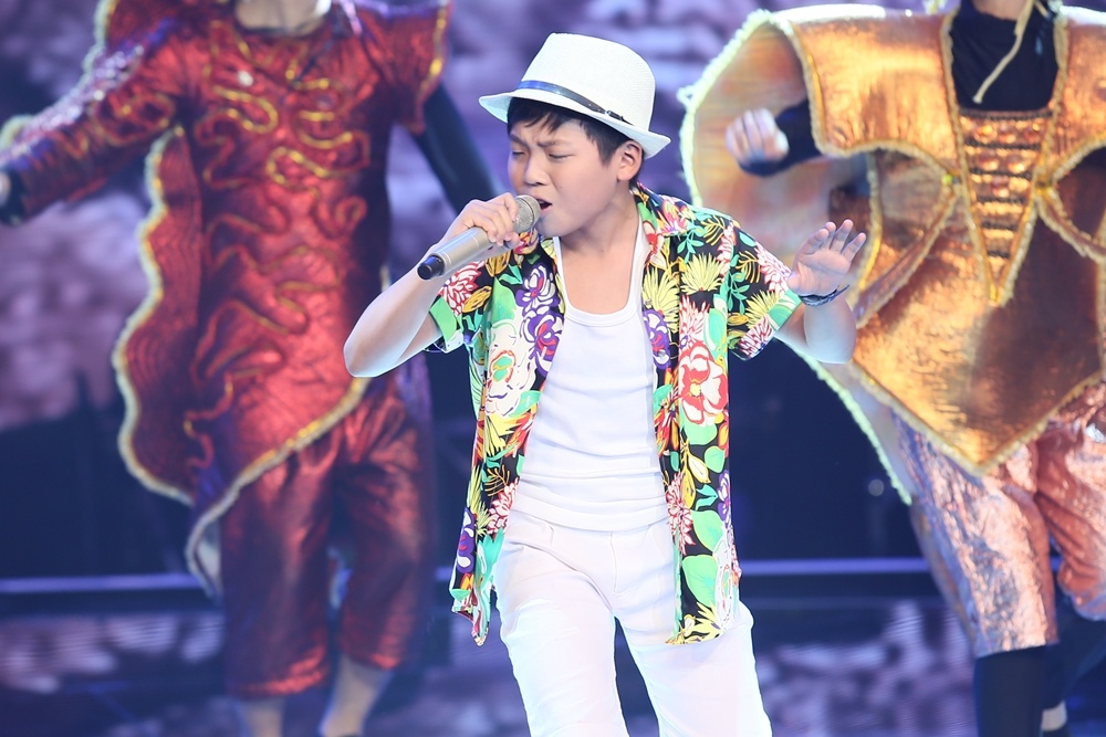 What Makes You Beautiful - Mai Chi Cong hinh anh