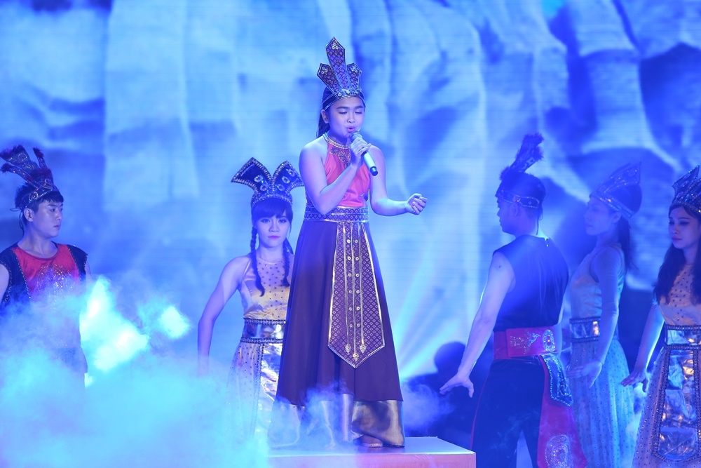 Dat Nuoc Loi Ru - Nguyen Thien Nhan hinh anh