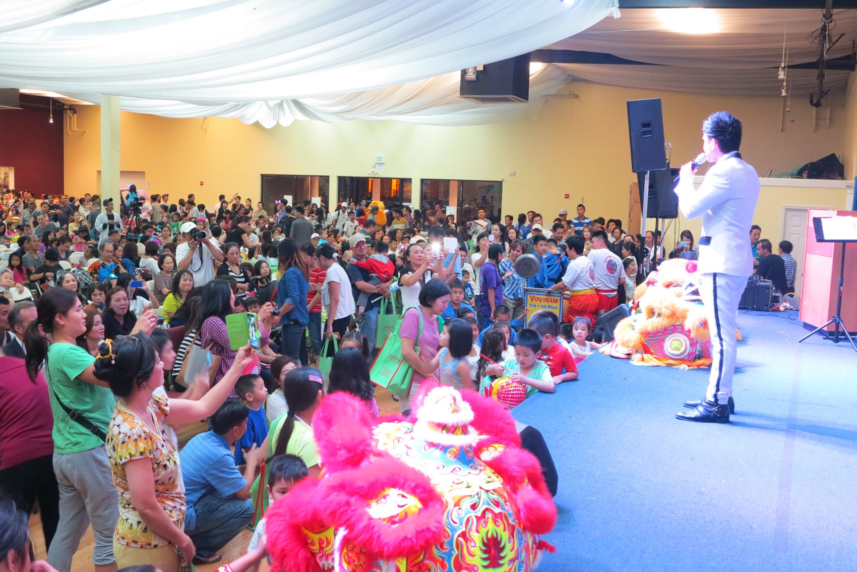 Nhập mô tả cho j