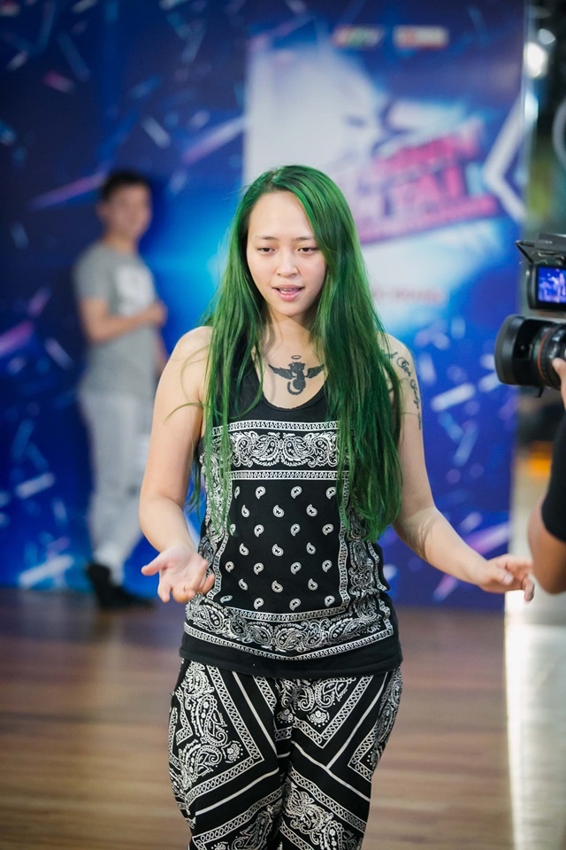 Nhập mô tả cho a