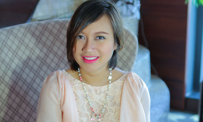 Khanh Linh khoe bung bau con thu hai hinh anh