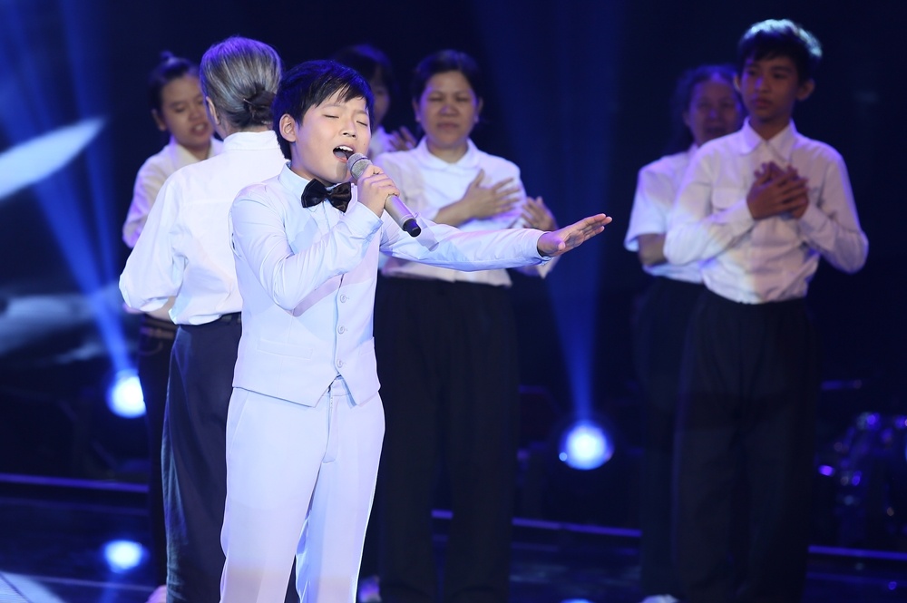 The Voice Kids vuong rac roi ban quyen hinh anh