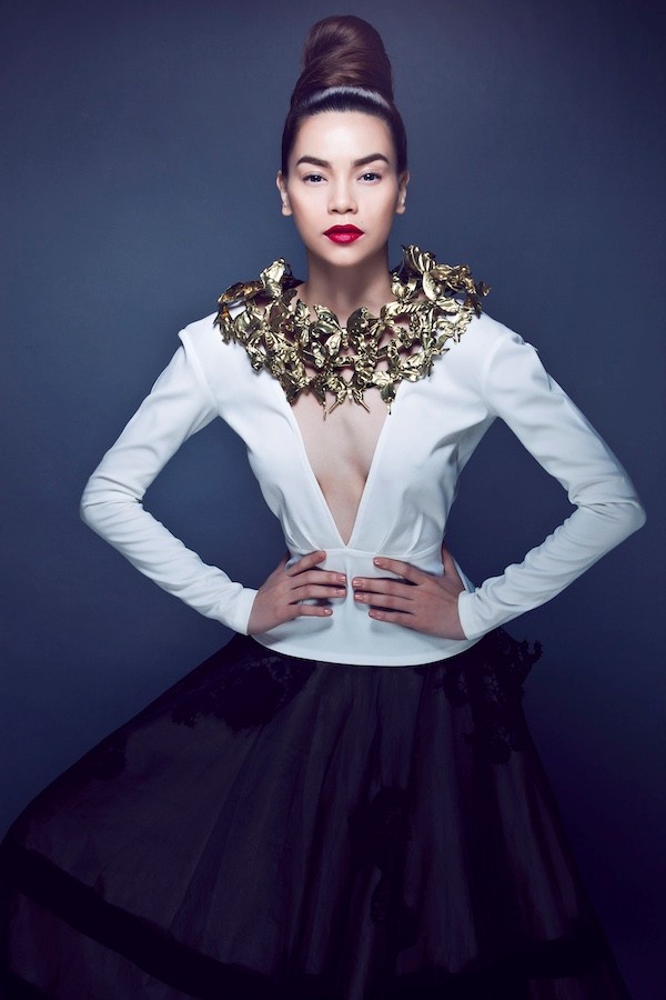 Hồ Ngọc Hà.