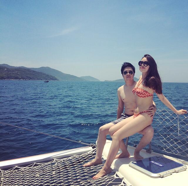 Bạn gái Lê Hiếu khoe ảnh hạnh phúc trên trang cá nhân.