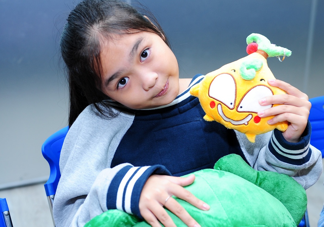 Sao Viet doan Thien Nhan gianh quan quan The Voice Kids hinh anh