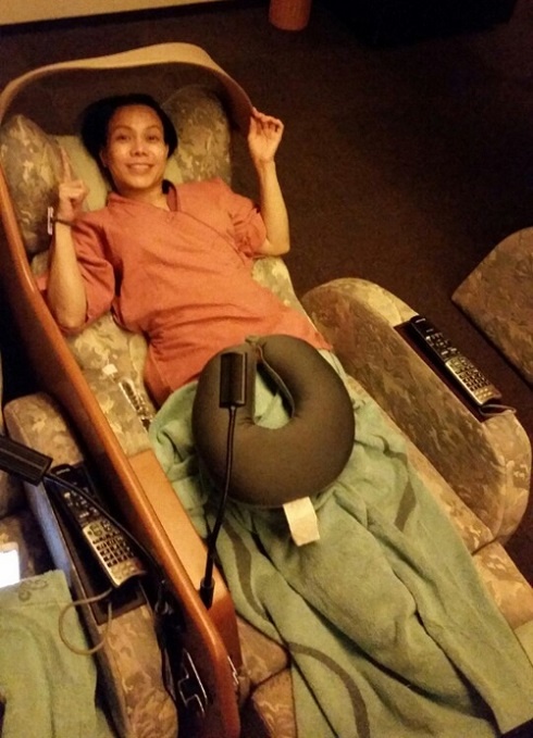 Việt Hương qua đêm tại phòng massage trong chuyến đi Nhật vừa qua.