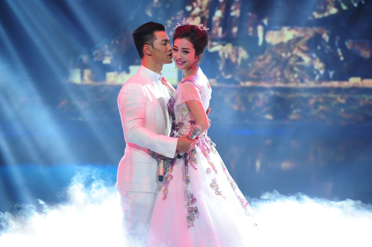 Jennifer Pham bi che hat kem hon 6 nam truoc hinh anh