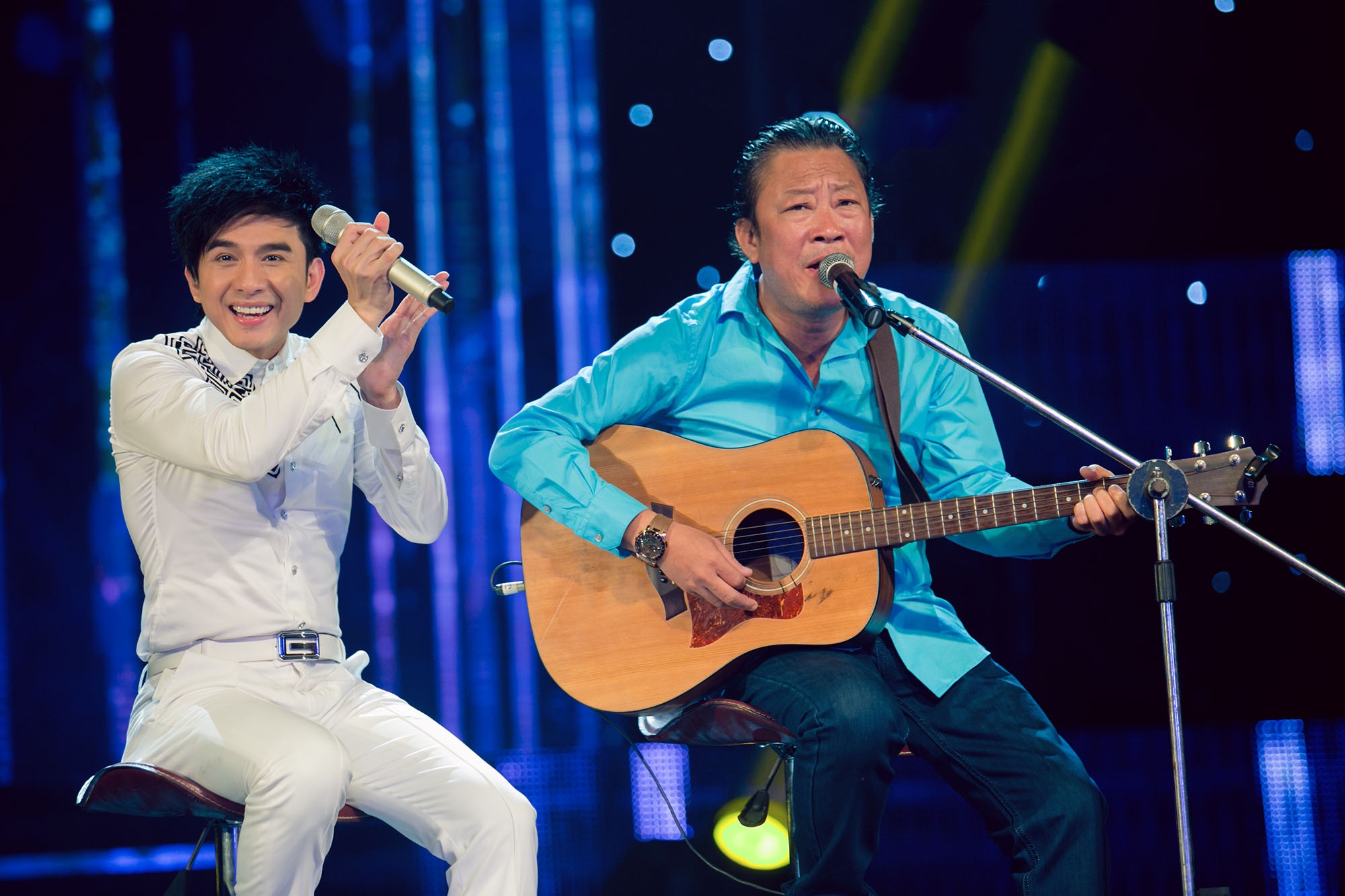 Liveshow Dan Truong pha vo ky luc ve so luong khan gia hinh anh