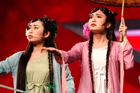 Chang trai 9X gia gai khien Hoai Linh than phuc hinh anh