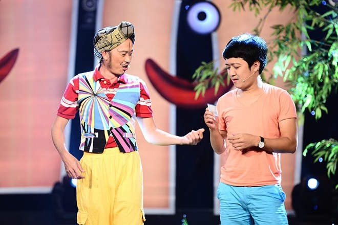 'Di dau hay lam gi deu hoi anh Hoai Linh' hinh anh